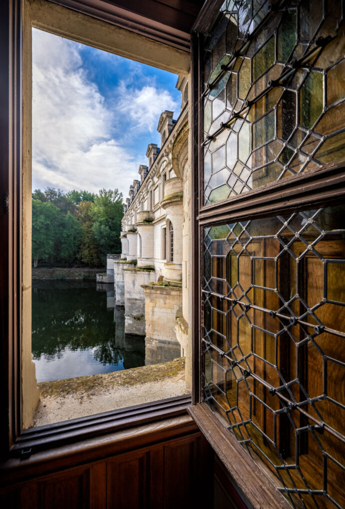 Château de Chenonceau View of the Grand Gallery from a bedroom