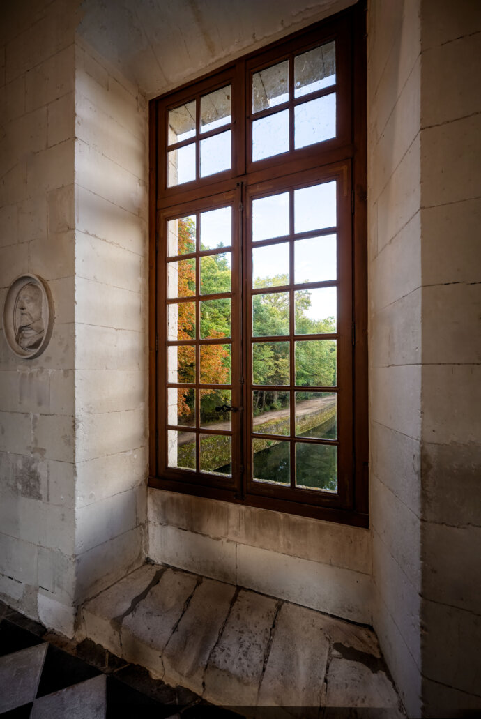 Château de Chenonceau; the Grand Gallery window