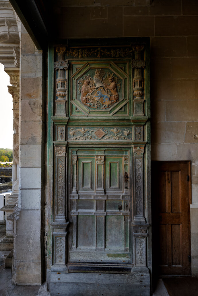 Château de Chenonceau Entrance Left Door